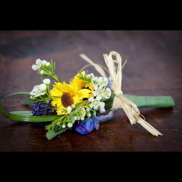 CUSTOM ORDERED WEDDING PACKAGE - Picture 2 of 3